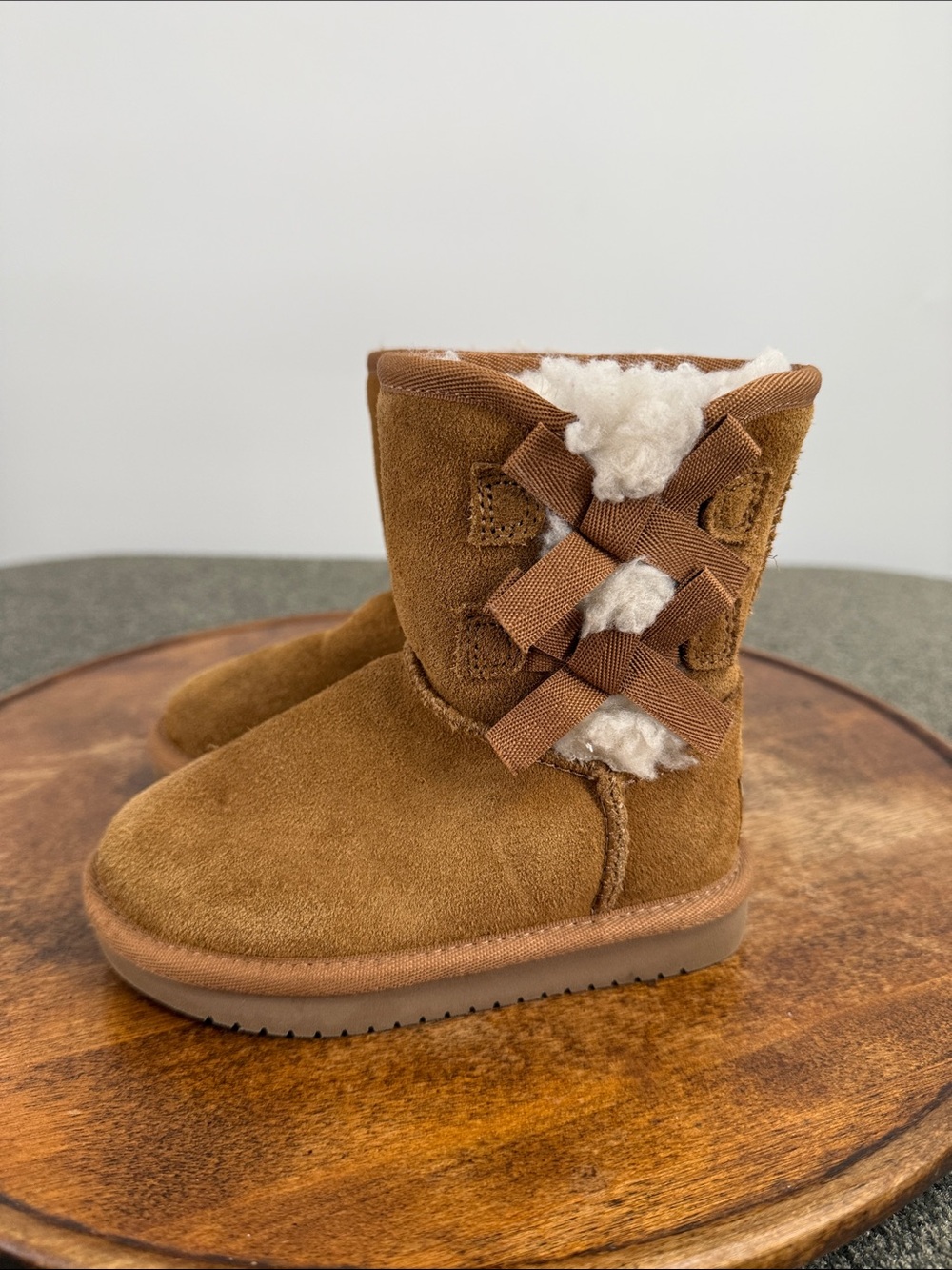 Koolaburra UGG Boots Kids Toddler 7 Brown Suede Shearling Bow Winter Boots
